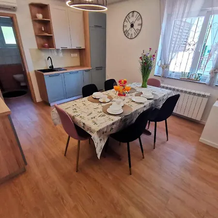 In 41858 Apartment Crikvenica